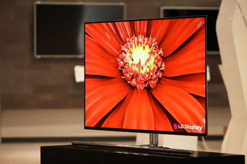 LG выпустила самый большой OLED-телевизор